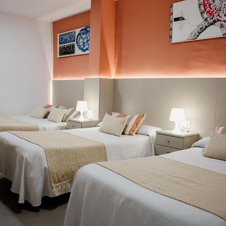 Apartamentos Turisticos Mastil 16 Malaga Ngoại thất bức ảnh