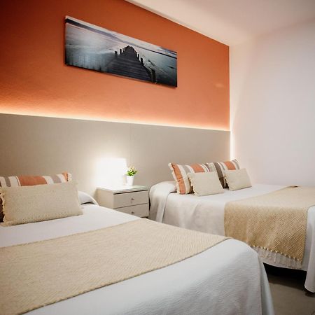 Apartamentos Turisticos Mastil 16 Malaga Ngoại thất bức ảnh