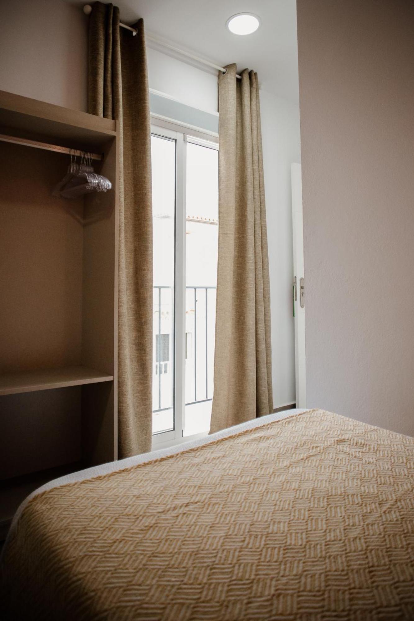 Apartamentos Turisticos Mastil 16 Malaga Ngoại thất bức ảnh