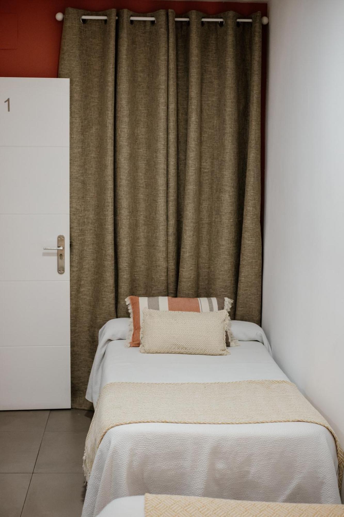 Apartamentos Turisticos Mastil 16 Malaga Ngoại thất bức ảnh
